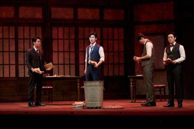 뮤지컬 ‘팬레터’는 격동의 시대였던 일제강점기 조선 문인들의 저항과 지조를 한 편의 드라마로 엮은 작품이다. 사진 | ㈜라이브
