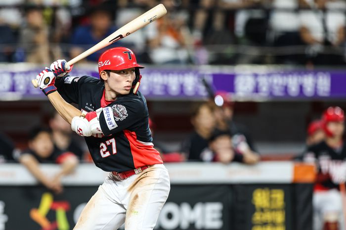 KIA 김호령이 9일 대전 한화생명 볼파크에서 열린 2025 KBO리그 한화전에서 타격에 임하고 있다. 사진 | KIA 타이거즈