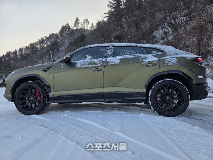 람보르기니 우루스 SE. 양평 | 원성윤 기자 socool@sportsseoul.com