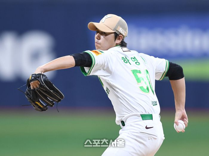 키움 하영민이 23일 서울 고척스카이돔에서 열린 2025 KBO리그 롯데와 경기에서 역투하고 있다.  고척 | 최승섭 기자 thunder@sportsseoul.com