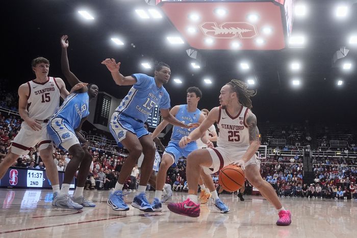 재린 스티븐슨(가운데 등번호 15번). 사진 | 스탠포드=AP연합뉴스