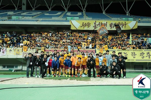광주 선수단 / 사진=한국프로축구연맹 제공